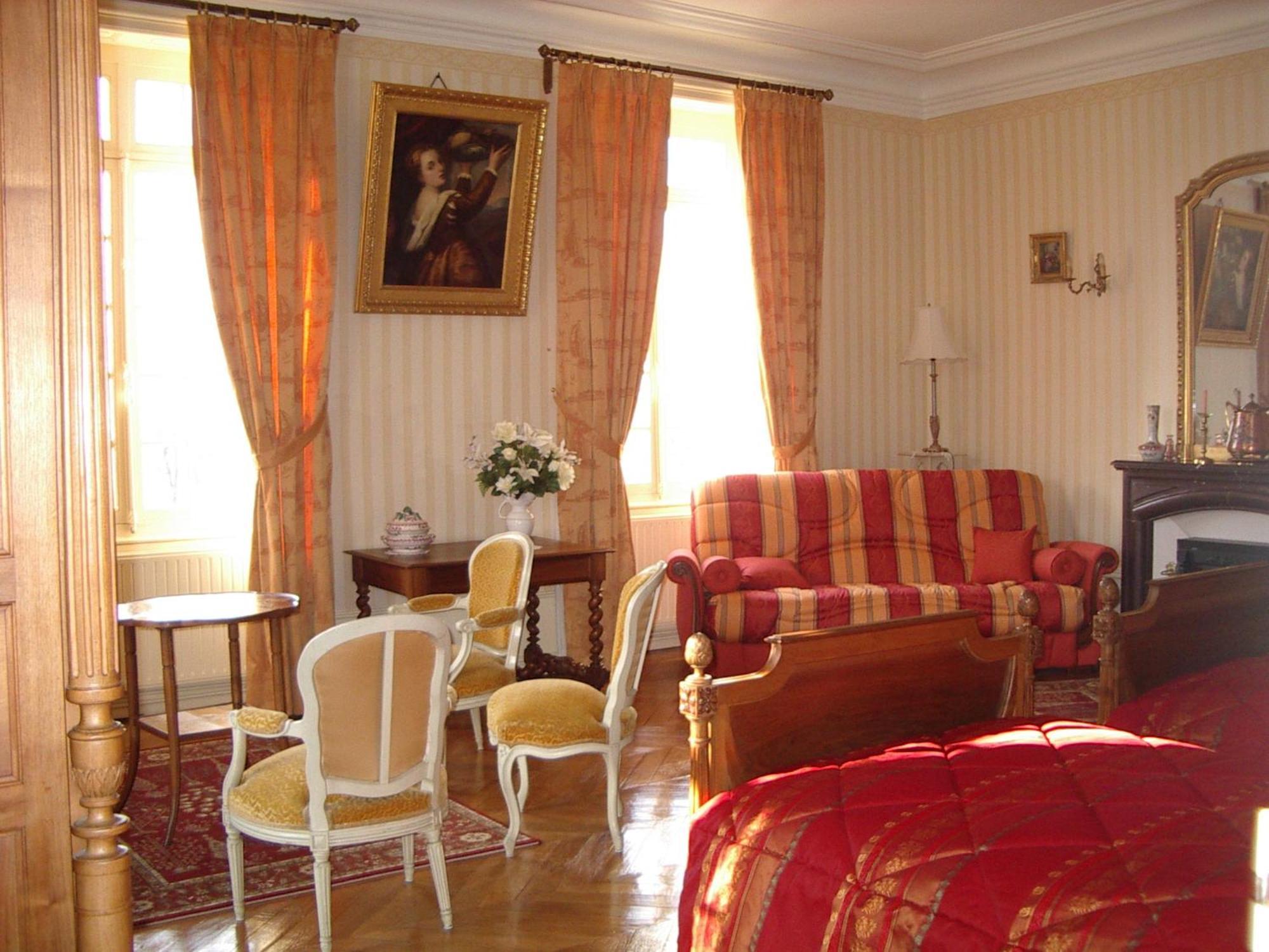 Chateau De Montbraye Parigné-lʼÉvêque Esterno foto