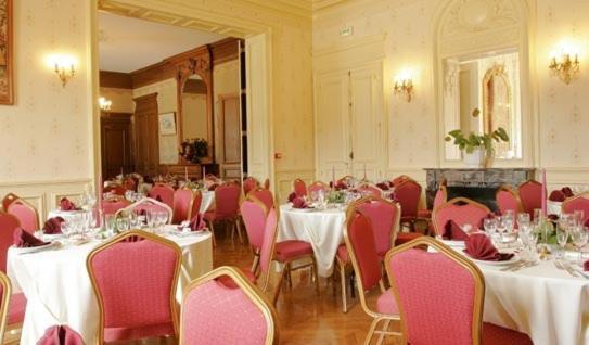 Chateau De Montbraye Parigné-lʼÉvêque Esterno foto
