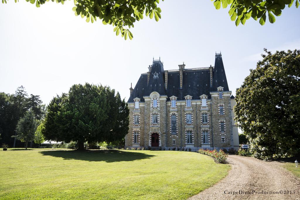 Chateau De Montbraye Parigné-lʼÉvêque Esterno foto